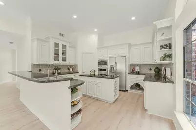 6885 Tournament Drive, Houston, TX 77069 - Photo 10