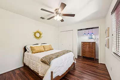 12207 Gladewick Drive, Houston, TX 77077 - Photo 22