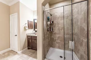 403 Marina View Dr, Webster, TX 77598 - Photo 34