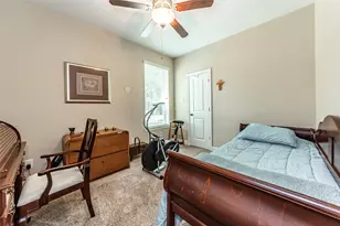 403 Marina View Dr, Webster, TX 77598 - Photo 18