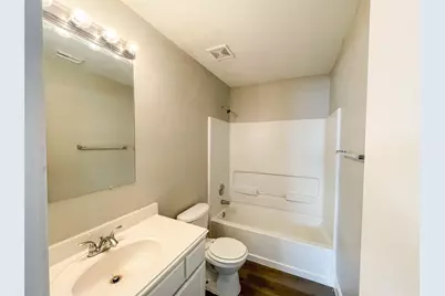 11913 Longwood Garden Way, Houston, TX 77047 - Photo 20