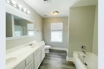 11913 Longwood Garden Way, Houston, TX 77047 - Photo 24