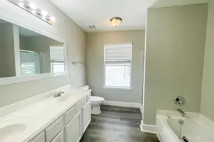 11913 Longwood Garden Way, Houston, TX 77047 - Photo 24