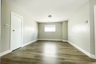 11913 Longwood Garden Way, Houston, TX 77047 - Photo 16