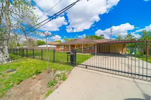 7015 Kopman Dr, Houston, TX 77061 - Photo 22