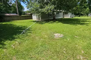 10037 Lazy Oaks Dr, Conroe, TX 77306 - Photo 4