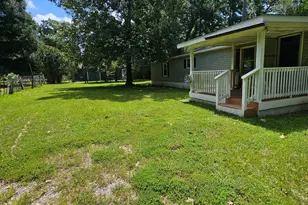 10037 Lazy Oaks Dr, Conroe, TX 77306 - Photo 2