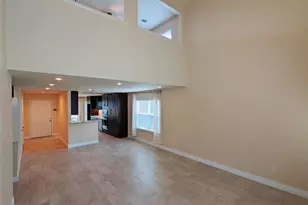 8815 Lyndonnille Falls Ln, Houston, TX 77078 - Photo 2