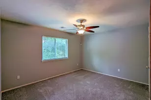 8815 Lyndonnille Falls Ln, Houston, TX 77078 - Photo 16