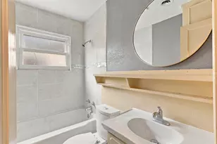 8421 Baker Dr, Houston, TX 77017 - Photo 10