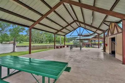 147 Wildwood Lake Drive N, Huntsville, TX 77340 - Photo 48