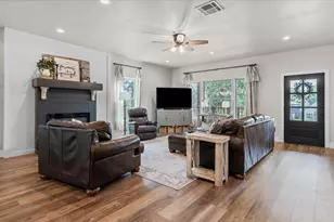 147 Wildwood Lake Dr N, Huntsville, TX 77340 - Photo 6