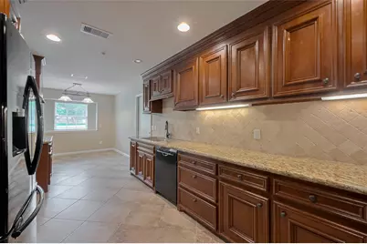 8 Riverwood Lane, Hempstead, TX 77445 - Photo 14