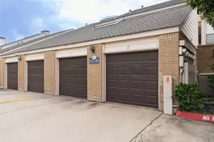 2277 S Kirkwood Rd, Houston, TX 77077 - Photo 24