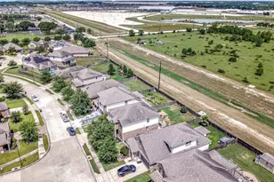 5439 Baronet Dr, Katy, TX 77493 - Photo 44