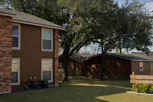 513 W Frontage St, Donna, TX 78537 - Photo 6