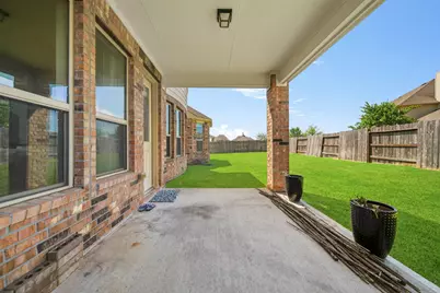 6211 Calico Pointe Court, Sugar Land, TX 77479 - Photo 32
