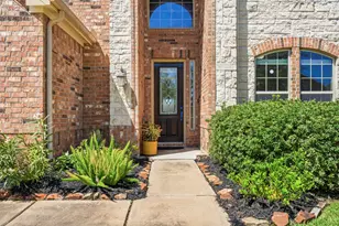 6211 Calico Pointe Ct, Sugar Land, TX 77479 - Photo 4