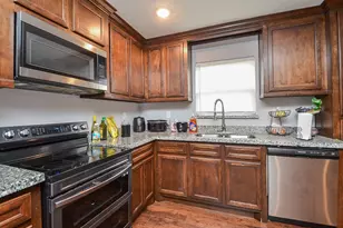 5615 Barton St, Houston, TX 77028 - Photo 12