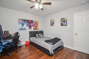 5615 Barton St, Houston, TX 77028 - Photo 18