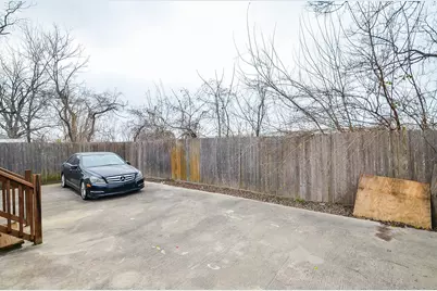 5615 Barton Street, Houston, TX 77028 - Photo 20