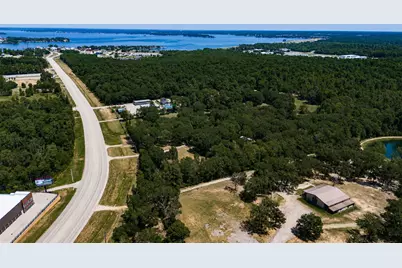 919 McCaleb Road N, Montgomery, TX 77356 - Photo 2