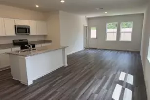 9432 Beryl Ln, Conroe, TX 77303 - Photo 2