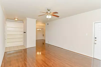2255 Braeswood Park Drive #267, Houston, TX 77030 - Photo 6