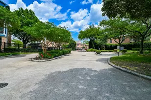 2255 Braeswood Park Dr, Houston, TX 77030 - Photo 34