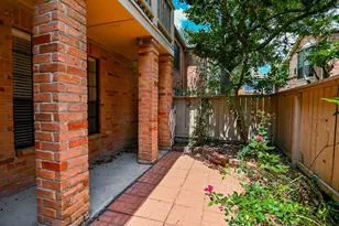 2255 Braeswood Park Dr, Houston, TX 77030 - Photo 28