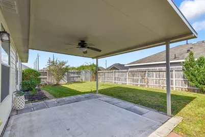 4034 Falvel Shadow Creek Drive, Spring, TX 77388 - Photo 10