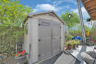 6522 Green Pear Ln, Houston, TX 77049 - Photo 28