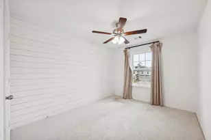 215 Freeman Blvd, West Columbia, TX 77486 - Photo 22