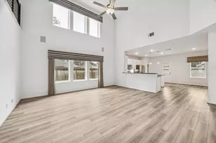 215 Freeman Blvd, West Columbia, TX 77486 - Photo 6