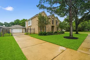 23302 Greenrush Dr, Katy, TX 77494 - Photo 2