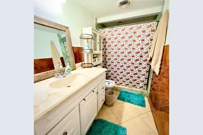 6406 Tall Willow Drive, Houston, TX 77088 - Photo 14