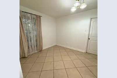 6406 Tall Willow Drive, Houston, TX 77088 - Photo 8