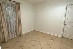 6406 Tall Willow Dr, Houston, TX 77088 - Photo 8