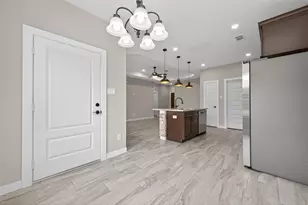 1107 Lyle W Ave, Cleveland, TX 77327 - Photo 30