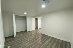 1402 Avenue K, San Leon, TX 77539 - Photo 8