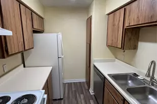 3919 Fairmont Pkwy, Pasadena, TX 77504 - Photo 4