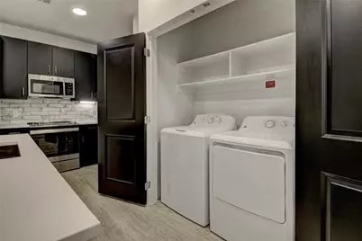 6400 Washington Street Avenue #323, Houston, TX 77007 - Photo 4