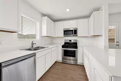 4118 Saw Mill Peak Lane, Baytown, TX 77521 - Photo 10