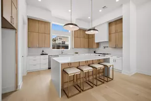 2920 Michaux St, Houston, TX 77009 - Photo 8