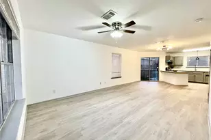15609 Martineau St, Houston, TX 77032 - Photo 4