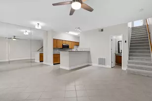 7392 Regency Square Ct, Houston, TX 77036 - Photo 14