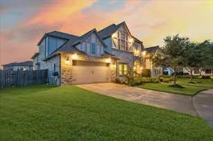 2600 Gadston Park Ln, Friendswood, TX 77546 - Photo 2