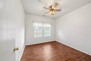 11635 Pebble Sands Dr, Tomball, TX 77375 - Photo 18