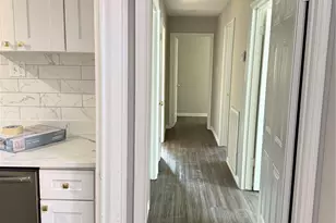 4411 Yupon Ridge Dr, Houston, TX 77072 - Photo 8