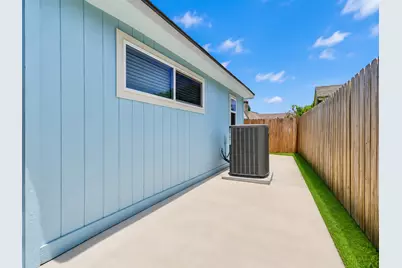 4411 Yupon Ridge Drive, Houston, TX 77072 - Photo 30